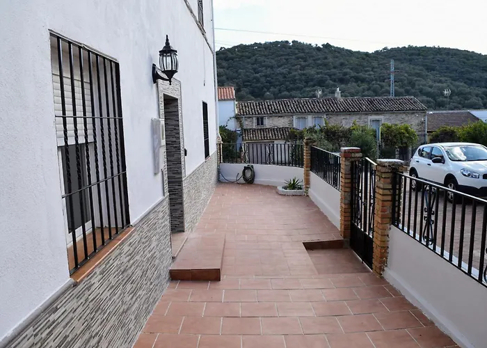 Villamaria, Alma De Despenaperros